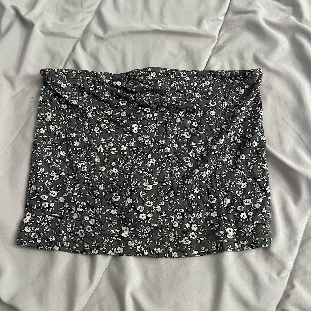 American Eagle Outfitters Floral Crop Tube Top